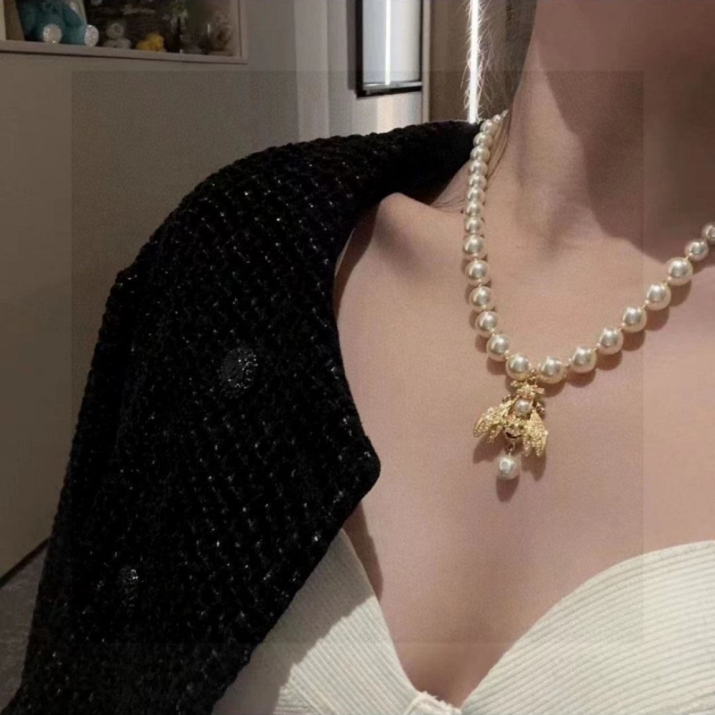 ch**an D*or necklaces